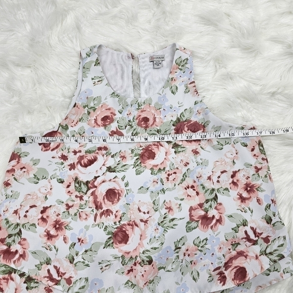 Guess Floral Tiered Sleeveless Blouse - Picture 4 of 7